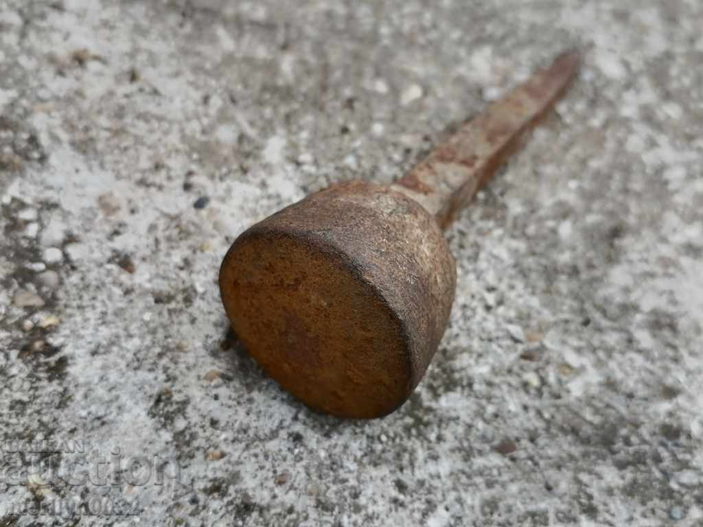 A primitive anvil for hair peeling with price 36.00 BGN | € 18.41 A primitive anvil for hair peeling with price 36.00 BGN | € 18.41