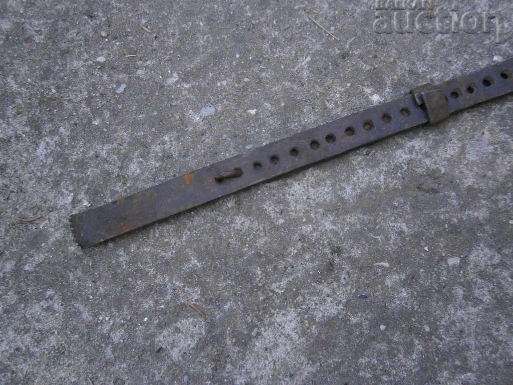 antique hand forged yardstick measure for loom with price 25.00 BGN | € 12.78 antique hand forged yardstick measure for loom with price 25.00 BGN | € 12.78
