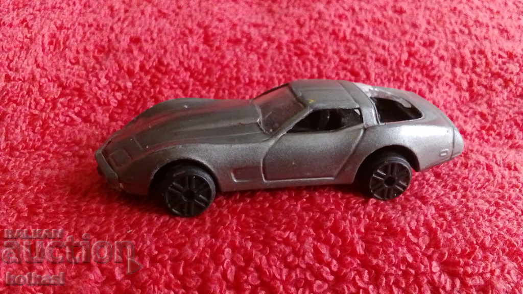 Old small metal car Corvette China with price 10.50 BGN | € 5.37 Old small metal car Corvette China with price 10.50 BGN | € 5.37