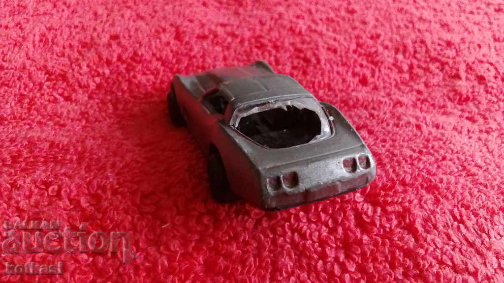 Old small metal car Corvette China - 5 Old small metal car Corvette China - 5
