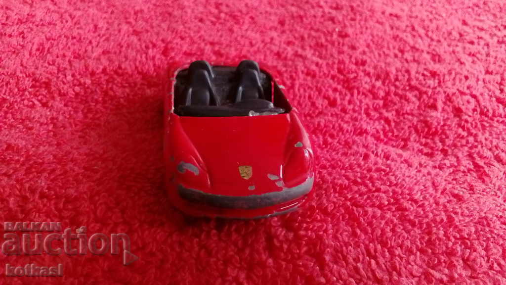 Δημοπρασία Παλιό μικρό μεταλλικό αυτοκίνητο China Maisto