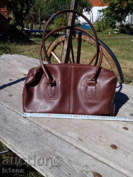 Auction Handbag Auction Handbag