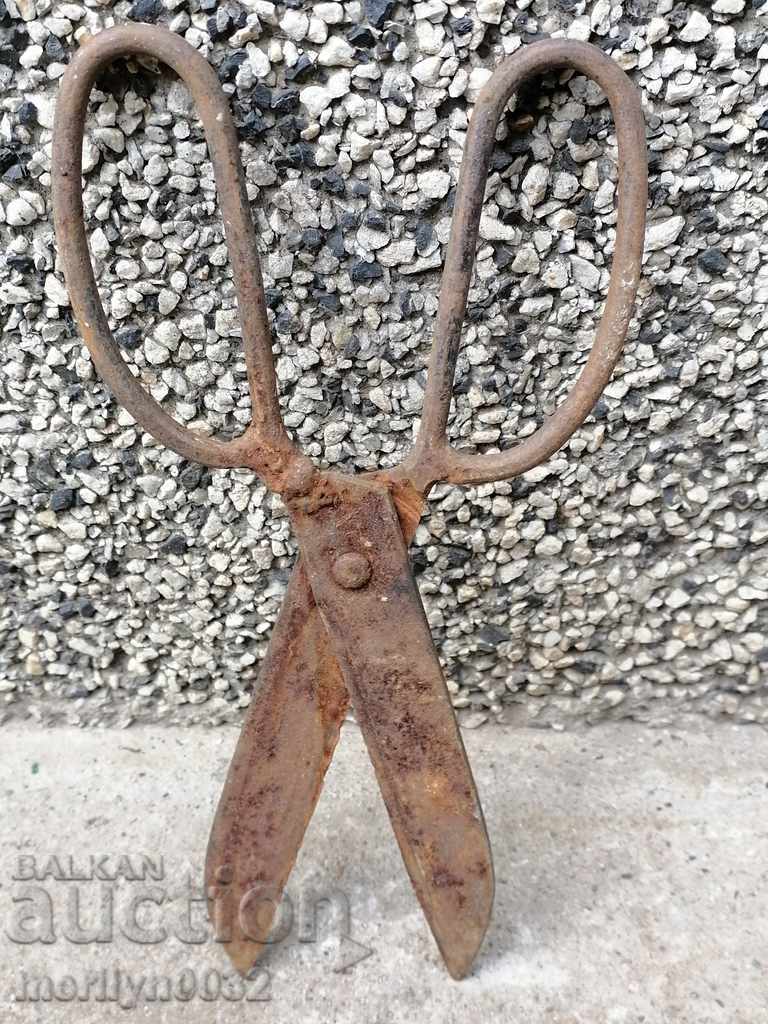 Auction Old forged scissors, wrought iron Auction Old forged scissors, wrought iron