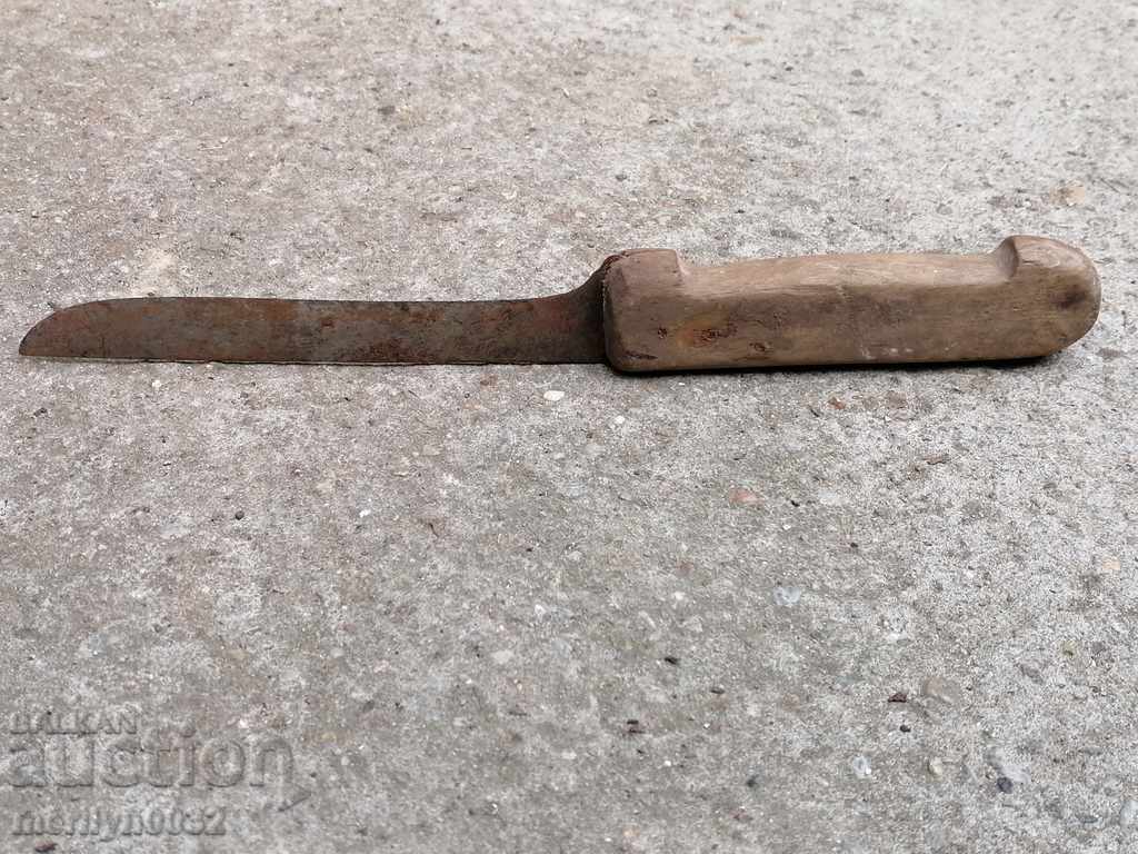 Old butcher, knife, knife with price 34.00 BGN | € 17.38 Old butcher, knife, knife with price 34.00 BGN | € 17.38