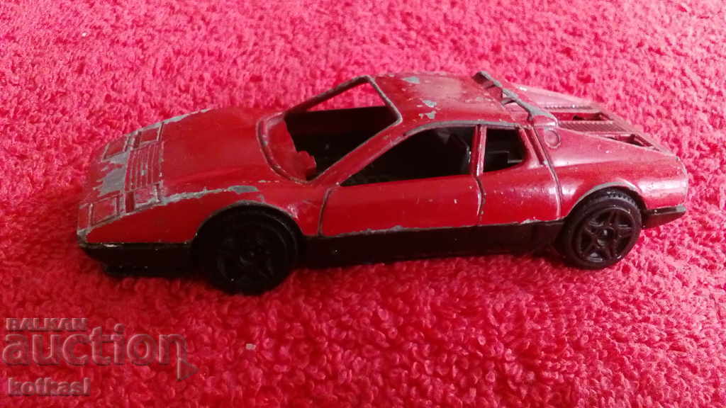 Old metal car burago Ferrari 1/43 ITALY with price 15.50 BGN | € 7.93
