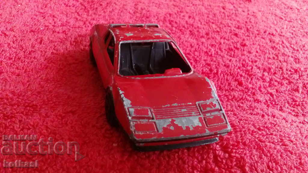 Auction  Old metal car burago Ferrari 1/43 ITALY