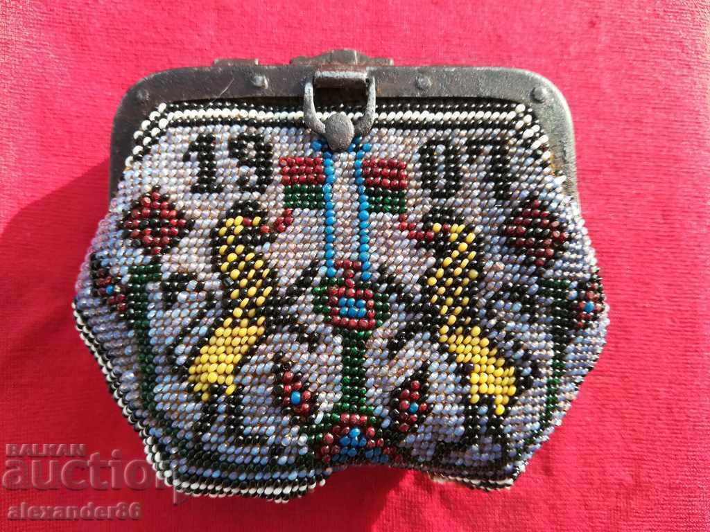 Old beaded purse 1907 with price 30.00 BGN | € 15.34