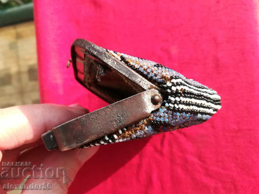 Auction  Old beaded purse 1907