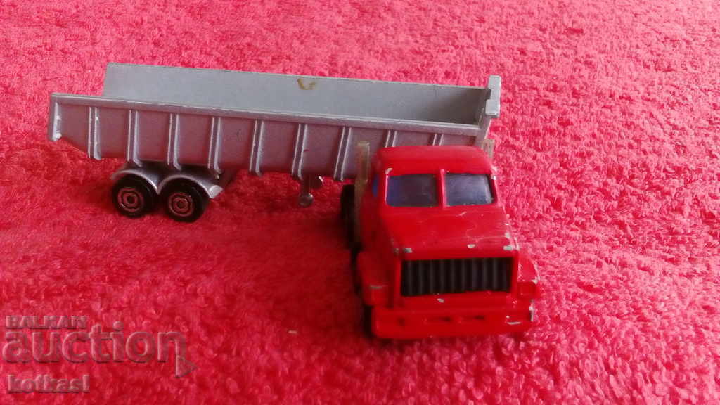 Auction Metal Truck Tire Trailer 1/100 MAJORETTE Auction Metal Truck Tire Trailer 1/100 MAJORETTE