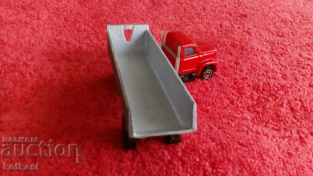 Metal Truck Tire Trailer 1/100 MAJORETTE - 5 Metal Truck Tire Trailer 1/100 MAJORETTE - 5