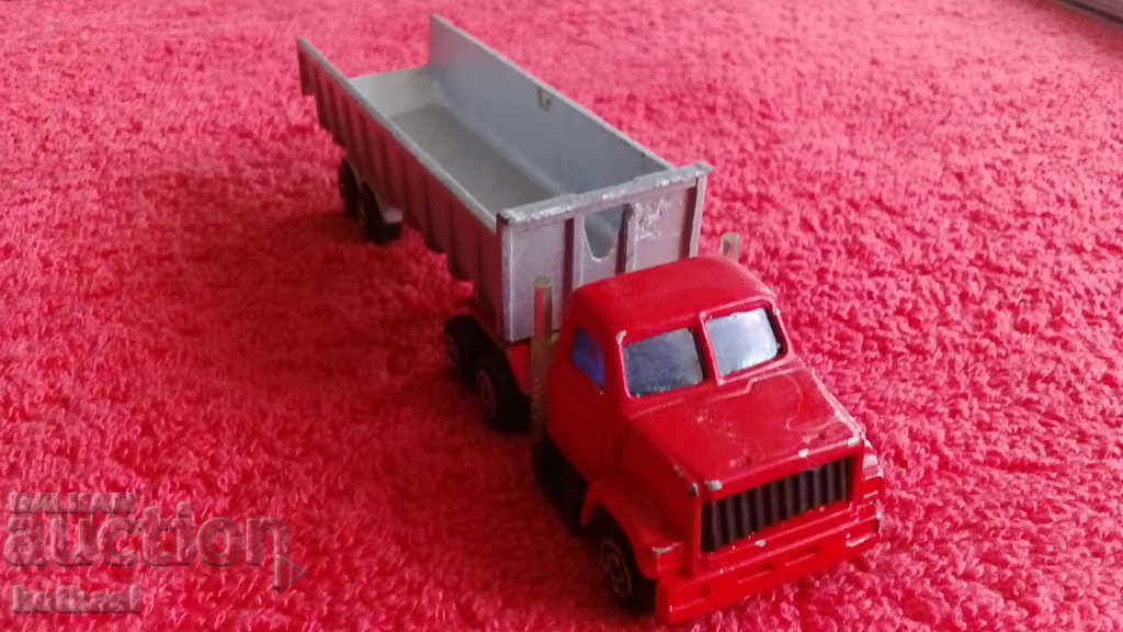 Metal Truck Tire Trailer 1/100 MAJORETTE - 7 Metal Truck Tire Trailer 1/100 MAJORETTE - 7