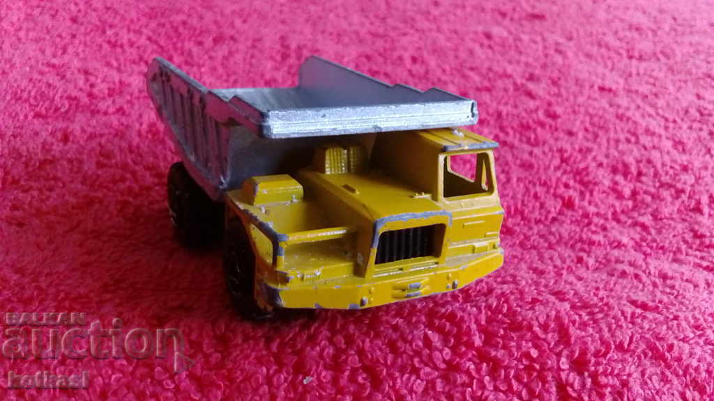 Auction Old metal dump truck 1/100 MAJORETTE CARRIERE Auction Old metal dump truck 1/100 MAJORETTE CARRIERE