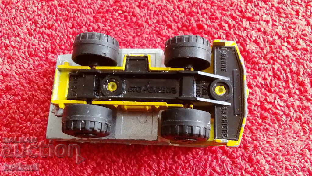 Old metal dump truck 1/100 MAJORETTE CARRIERE - 6 Old metal dump truck 1/100 MAJORETTE CARRIERE - 6