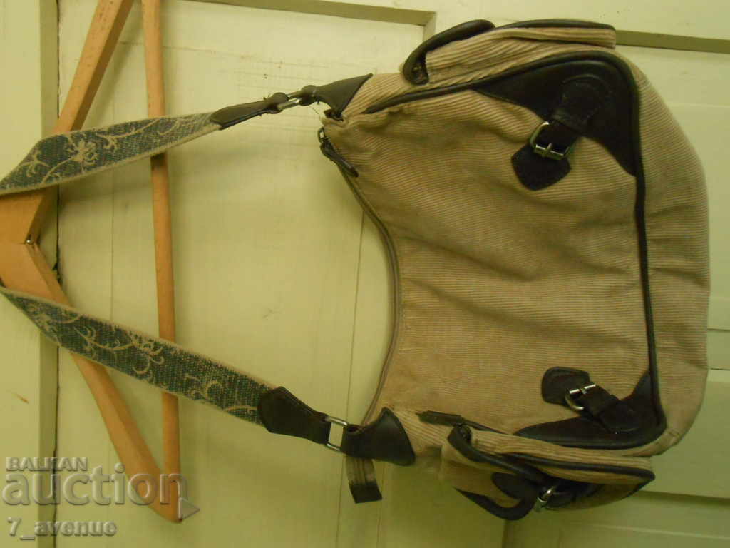 Дамска чанта, MEXX,  VINTAGE 13.10.2025 с цена 49.00 лв. | € 25.05