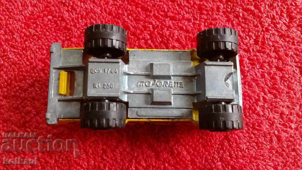 Old metal car Jeep 1/64 MAJORETTE - 6 Old metal car Jeep 1/64 MAJORETTE - 6