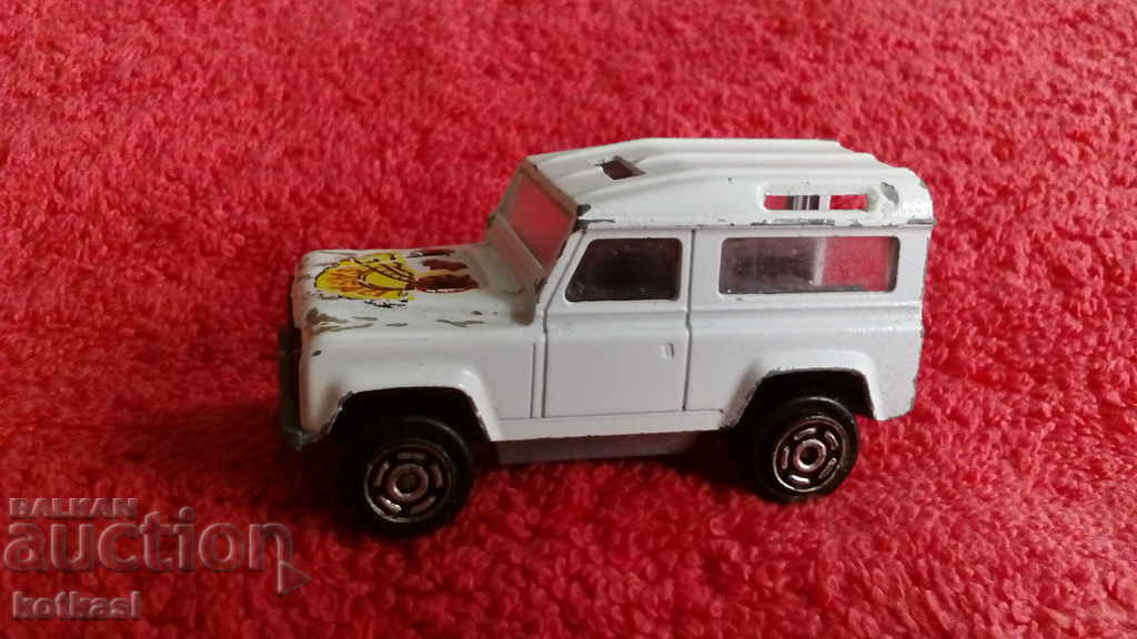 Old metal car Jeep 1/60 MAJORETTE LAND ROVER with price 10.50 BGN | € 5.37 Old metal car Jeep 1/60 MAJORETTE LAND ROVER with price 10.50 BGN | € 5.37