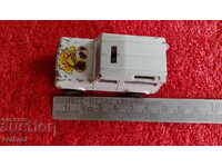 Mașină veche din metal Jeep 1/60 MAJORETTE LAND ROVER