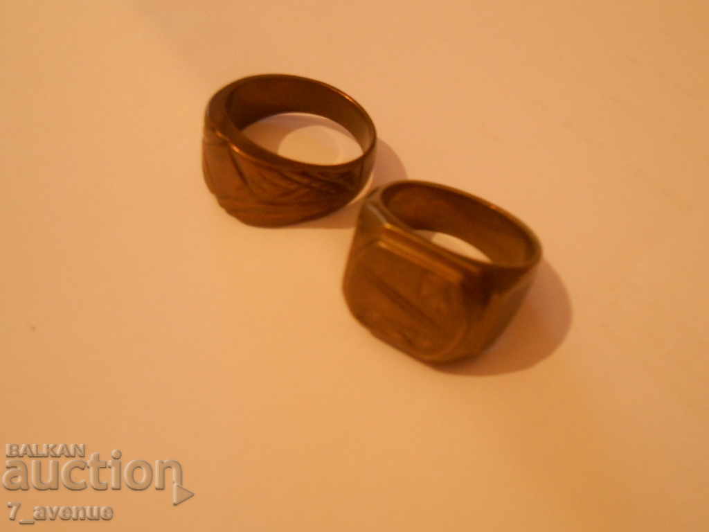 Ring two pieces, bronze with engravings, old and interesting