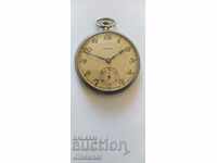 Favor pocket watch.