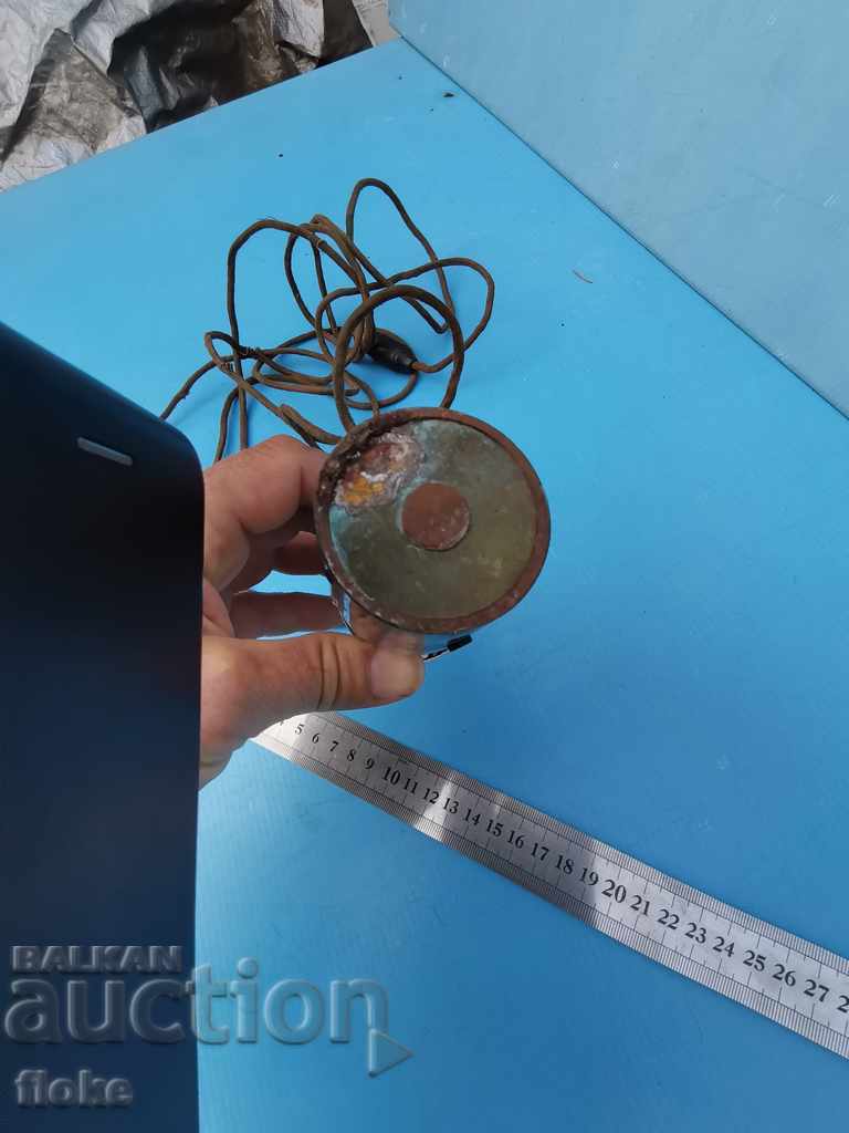 Auction Old car lamp Auction Old car lamp