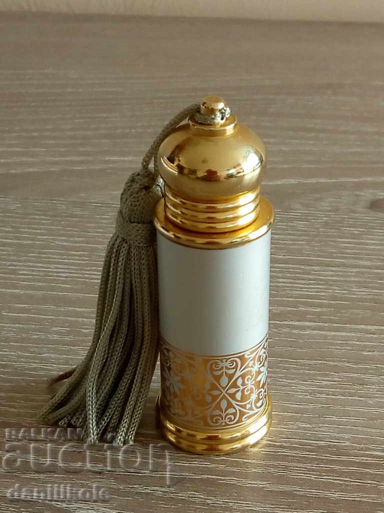 * $ * Y * $ * OLD PERFUME OIL BOTTLE - MINT * $ * Y * $ * with price 19.00 BGN | € 9.71 * $ * Y * $ * OLD PERFUME OIL BOTTLE - MINT * $ * Y * $ * with price 19.00 BGN | € 9.71