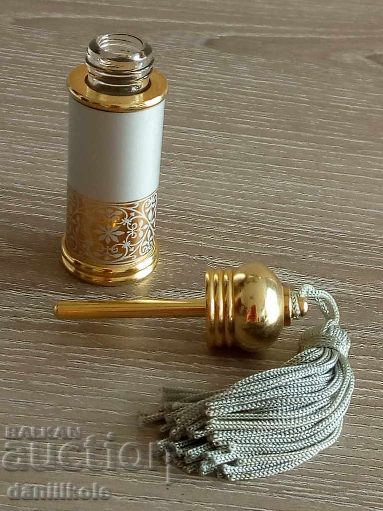Delivery of * $ * Y * $ * OLD PERFUME OIL BOTTLE - MINT * $ * Y * $ * Delivery of * $ * Y * $ * OLD PERFUME OIL BOTTLE - MINT * $ * Y * $ *
