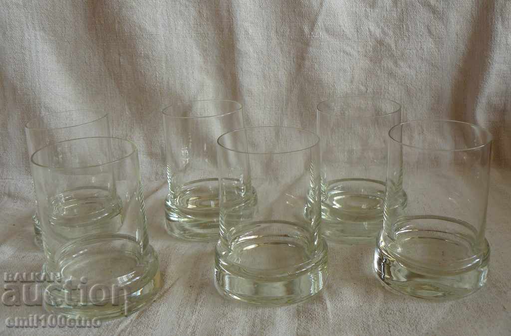 Set for whiskey, vodka, brandy - thin glass with a heavy bottom
