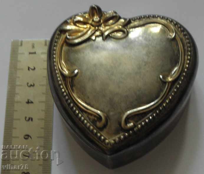 ΚΟΣΜΗΜΑΤΟΘΗΚΗ - 5