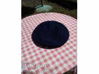 Beretă veche, șapcă