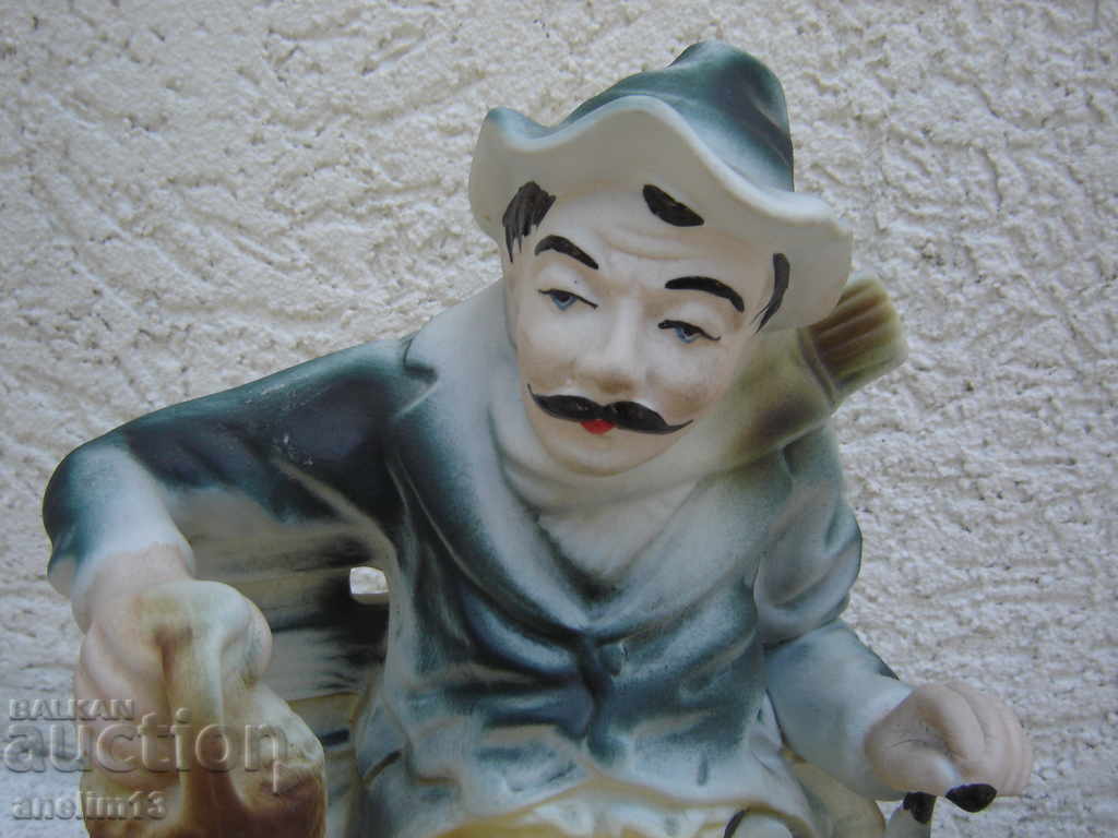 STAR PORCELAIN ARPO ROMANIA with price 90.00 BGN | € 46.02