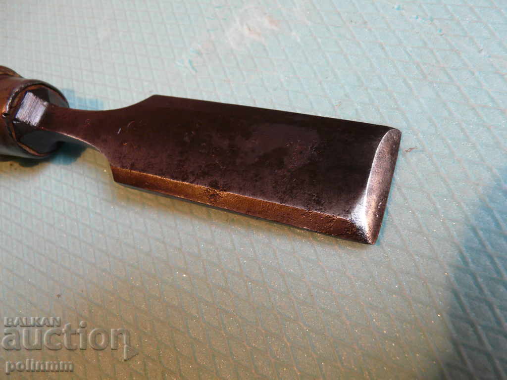 Auction  Quality solid chisel - 4