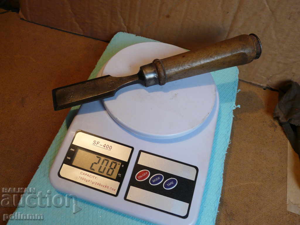 Quality solid chisel - 4 - 6