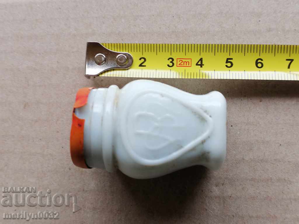 White glass bottle with ointment from the beginning of the 20th century Kingdom of Bulgaria - 5 White glass bottle with ointment from the beginning of the 20th century Kingdom of Bulgaria - 5