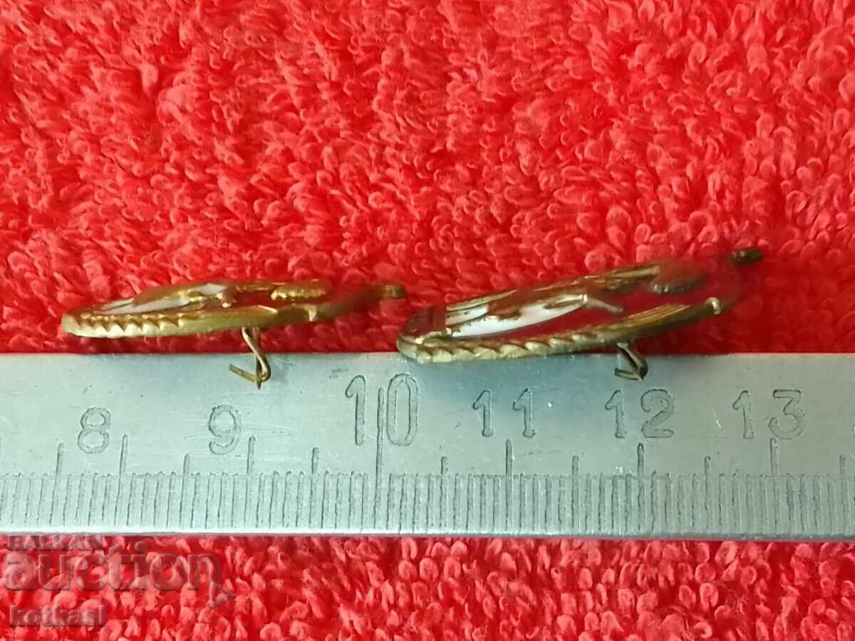 Auction Lot bronze enamel badges insignia VSHV USSR excellent Auction Lot bronze enamel badges insignia VSHV USSR excellent