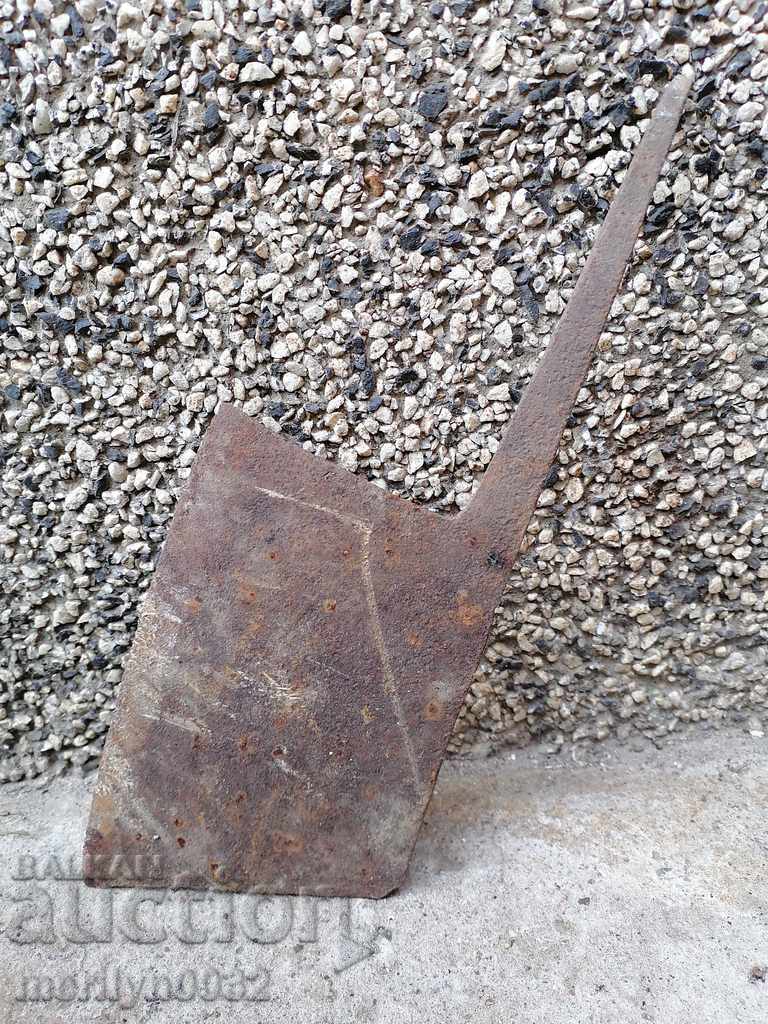 Delivery of Sutter, top, knife, wrought iron Delivery of Sutter, top, knife, wrought iron