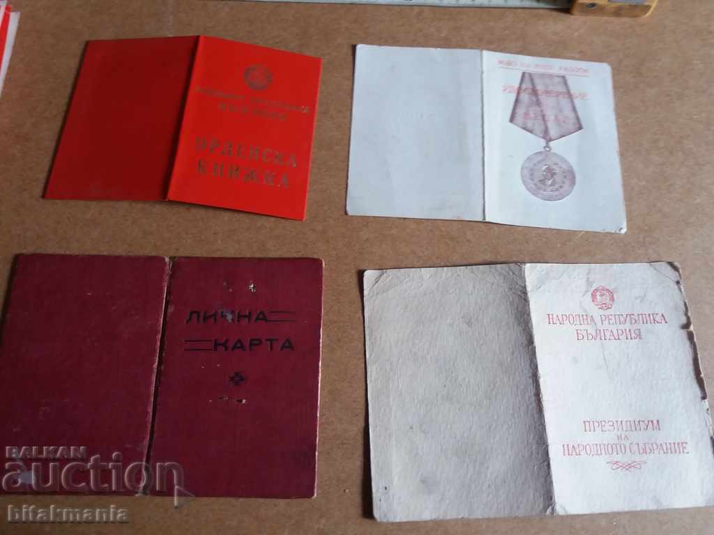 Delivery of Lot of documents for medals - read the auction carefully