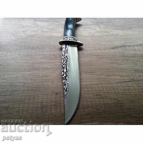 Licitație Cuțit de vânătoare COLUMBIA SA42 180x300 Licitație Cuțit de vânătoare COLUMBIA SA42 180x300