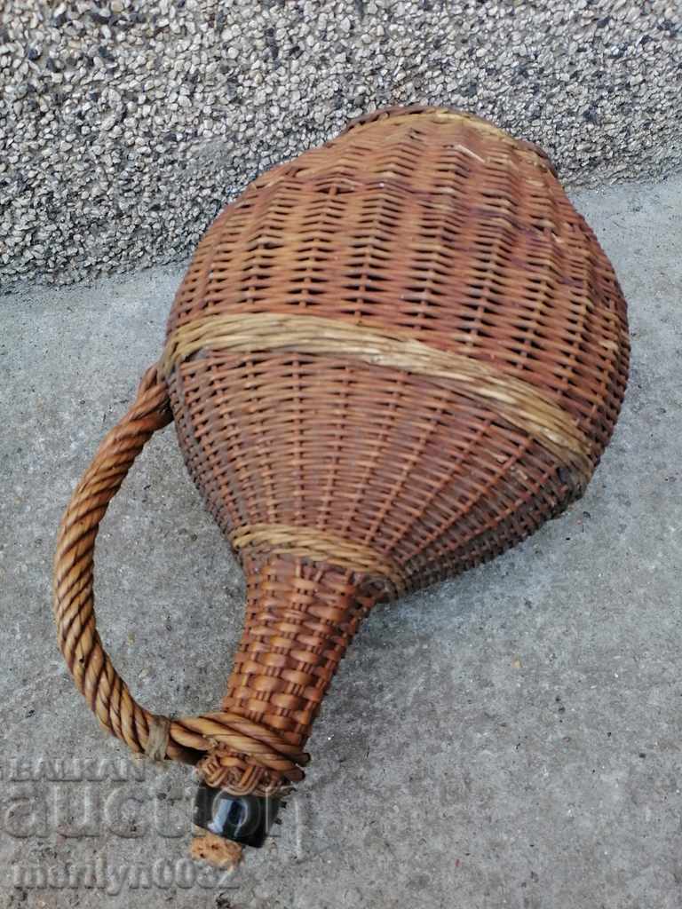 An old wallet, a bottle, a bottle with price 49.00 BGN | € 25.05 An old wallet, a bottle, a bottle with price 49.00 BGN | € 25.05