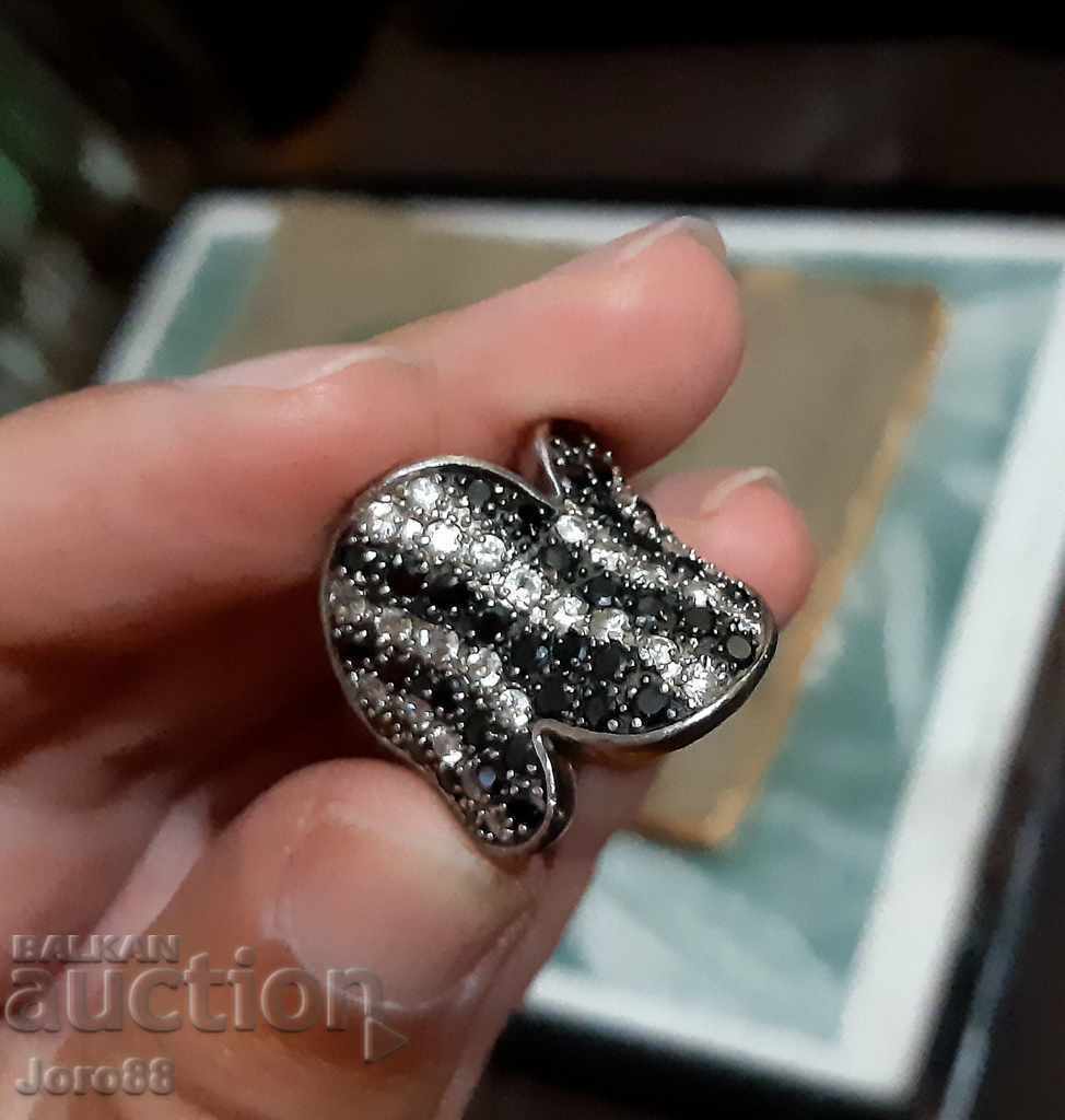 Massive silver women's ring with stones! - 5