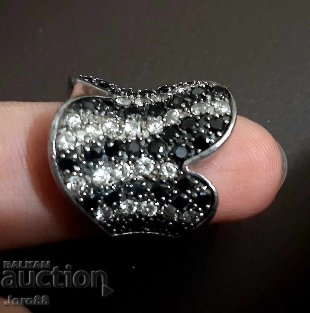 Massive silver women's ring with stones! Massive silver women's ring with stones!