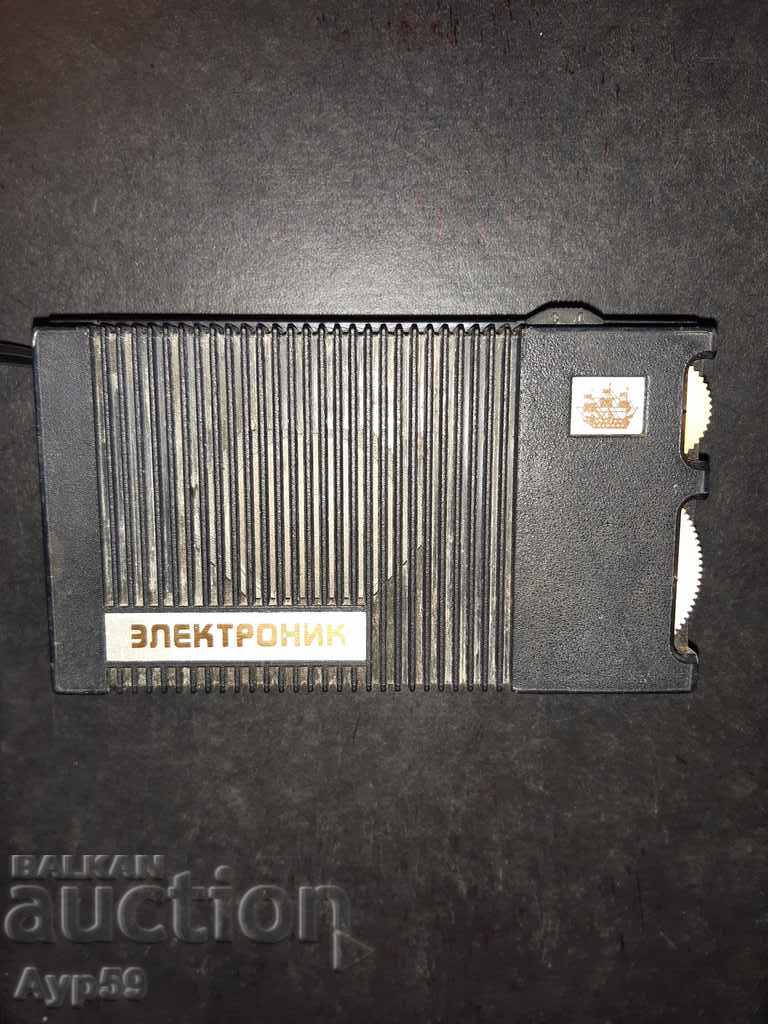 OLD RUSSIAN ELECTRONIC TRANSISTOR