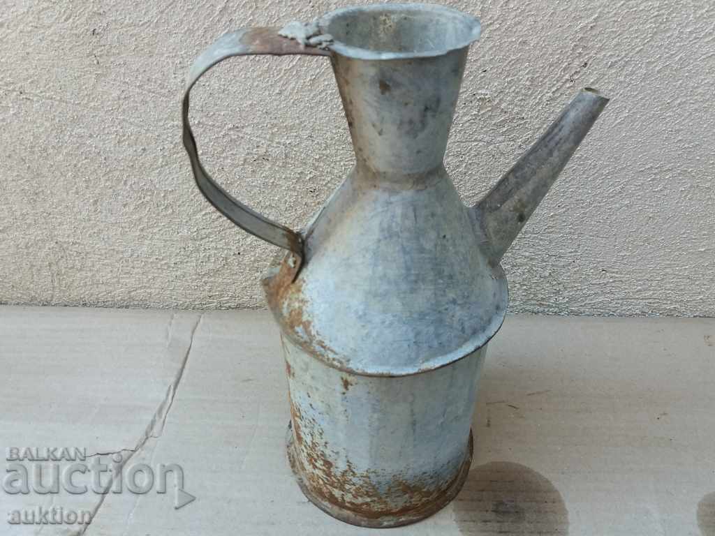 MASSIVE METAL KETTLE, JUG FOR LIQUIDS, TEA, SYRUP with price 8.99 BGN | € 4.60 MASSIVE METAL KETTLE, JUG FOR LIQUIDS, TEA, SYRUP with price 8.99 BGN | € 4.60