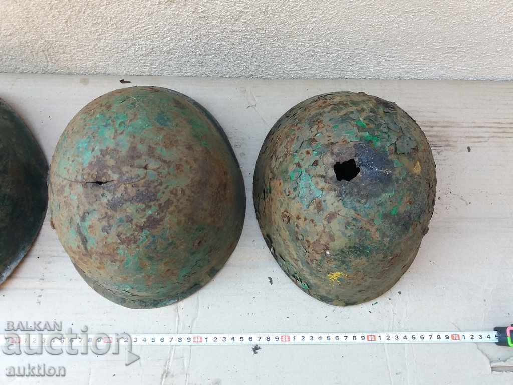 LOT OF THREE HELMETS - MILITARY - BA - 5 LOT OF THREE HELMETS - MILITARY - BA - 5