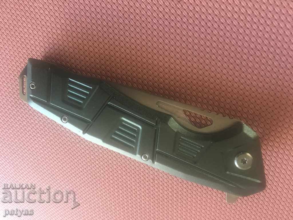 Delivery of Designer folding knife 92x222