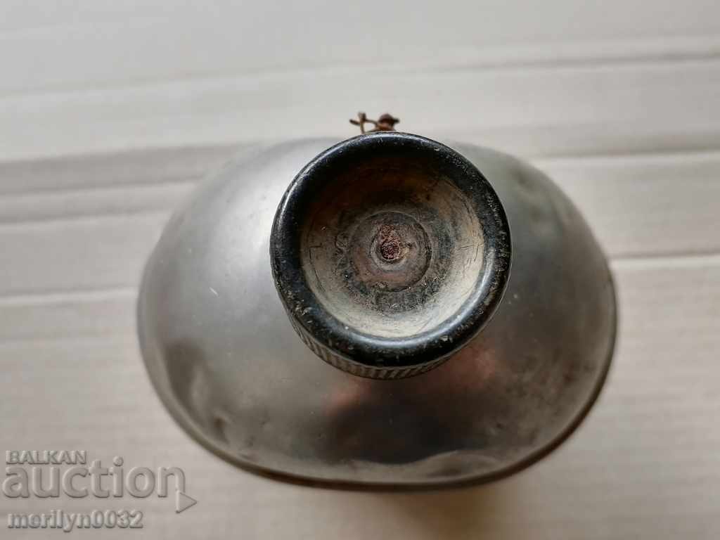 Auction  American flask from the landing in Normandy 1944 WWII