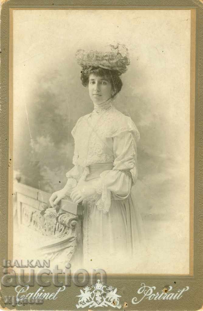 OLD PHOTOGRAPH - CARDBOARD - 0292 OLD PHOTOGRAPH - CARDBOARD - 0292