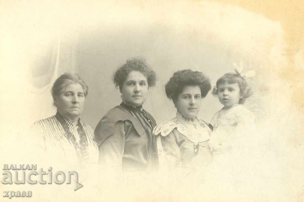 OLD PHOTOGRAPHY - CARDBOARD - 0678 with price 24.99 BGN | € 12.78