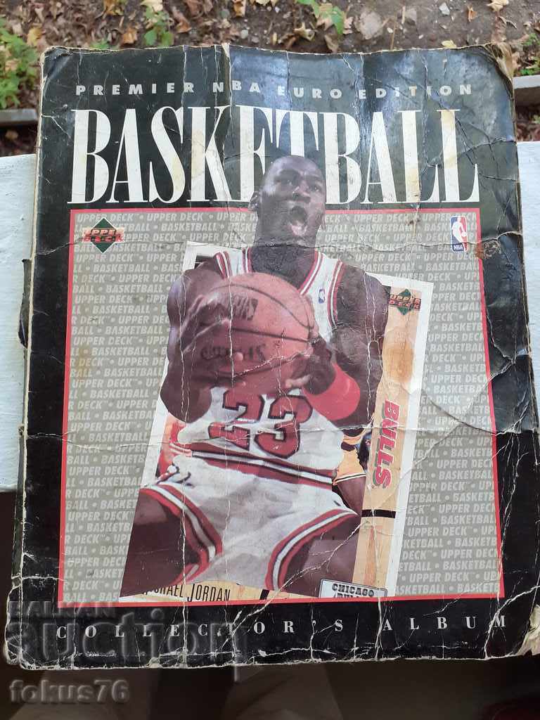 HUGE UNIQUE BASKETBALL CARD COLLECTION
