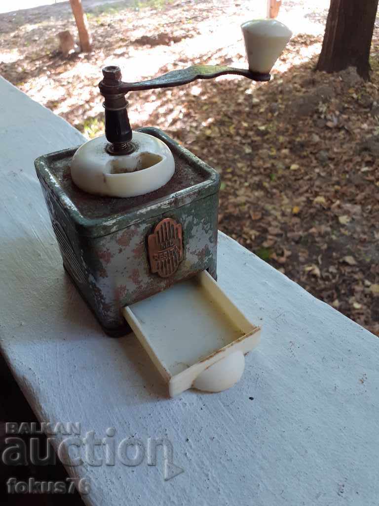 Delivery of OLD MARK COLLECTOR'S MILL Delivery of OLD MARK COLLECTOR'S MILL