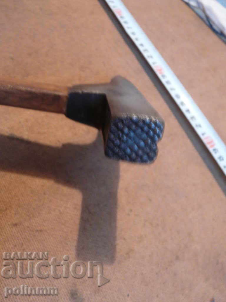 Auction German craft hammer - 11 Auction German craft hammer - 11